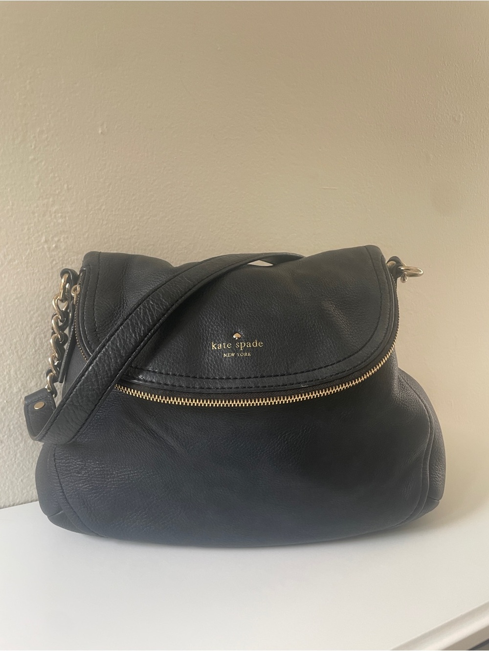 ♠️ kate spade Cobble Hill Penny Black Leather Shoulder Bag with Gold Hardware